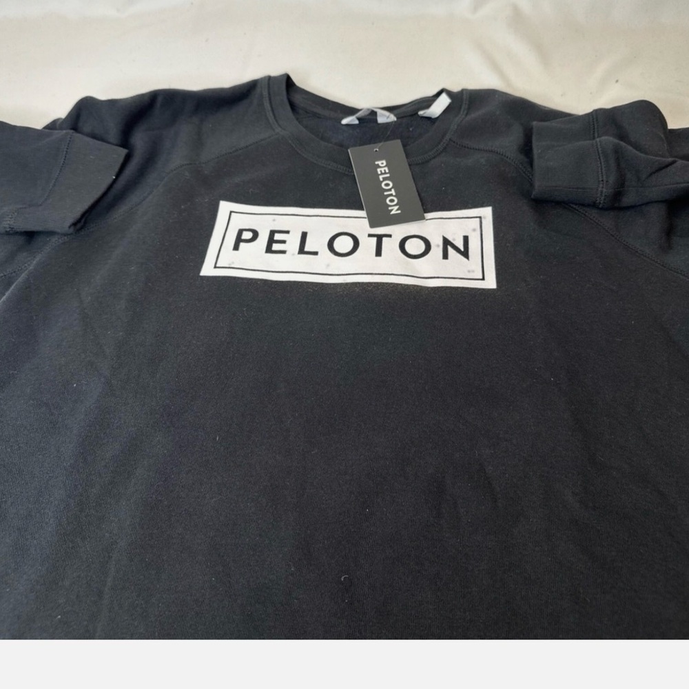 Peloton Men's Heritage Crew Neck